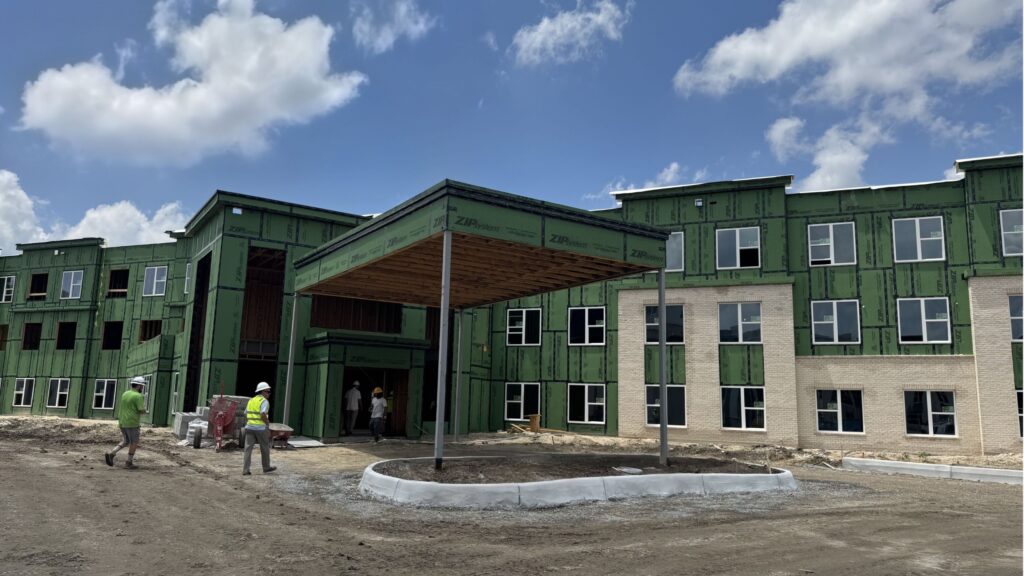 Front Portico Arbors at Battlefield Assisted Living